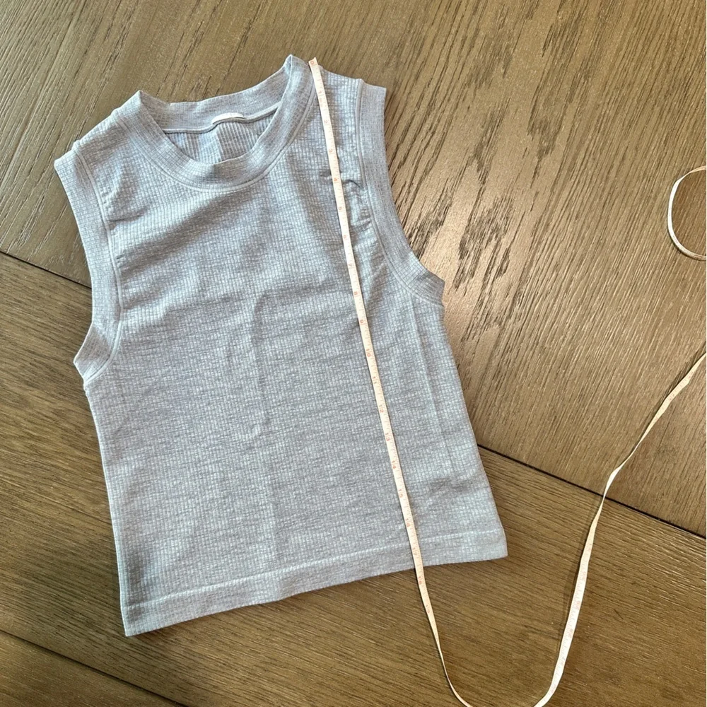 Athleta Renew Seamless Muscle Tank Size XXS Grey Heather - Picture 9 of 9